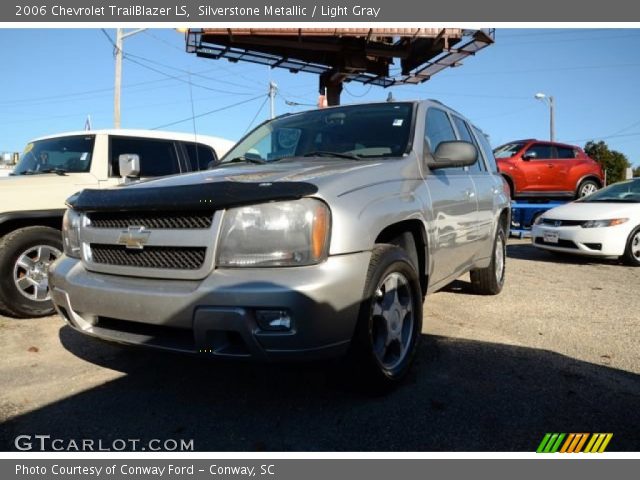 2006 Chevrolet TrailBlazer LS in Silverstone Metallic