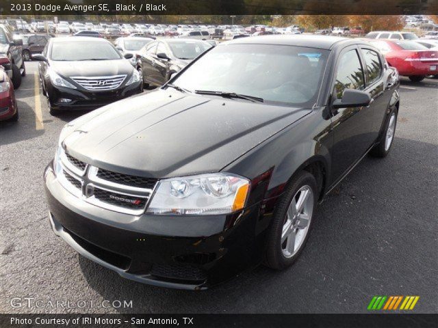 2013 Dodge Avenger SE in Black