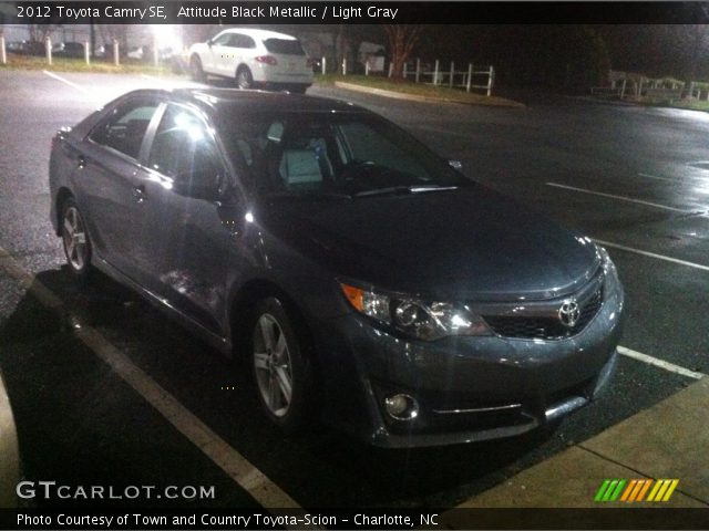 2012 Toyota Camry SE in Attitude Black Metallic