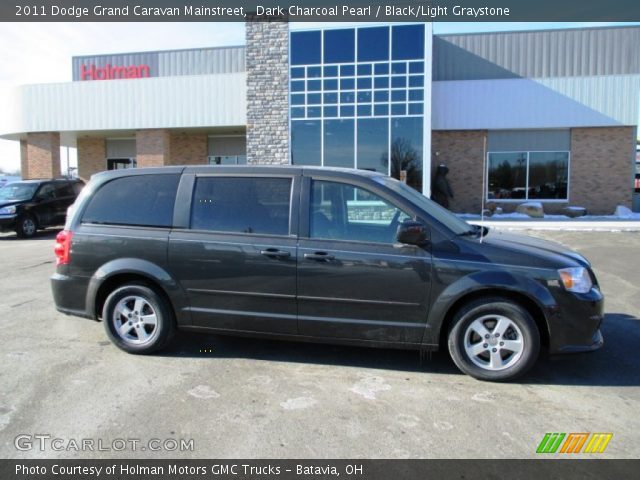 2011 Dodge Grand Caravan Mainstreet in Dark Charcoal Pearl