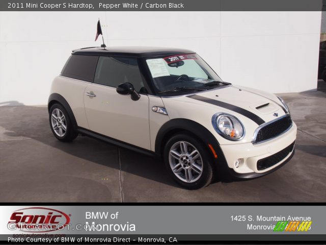 2011 Mini Cooper S Hardtop in Pepper White
