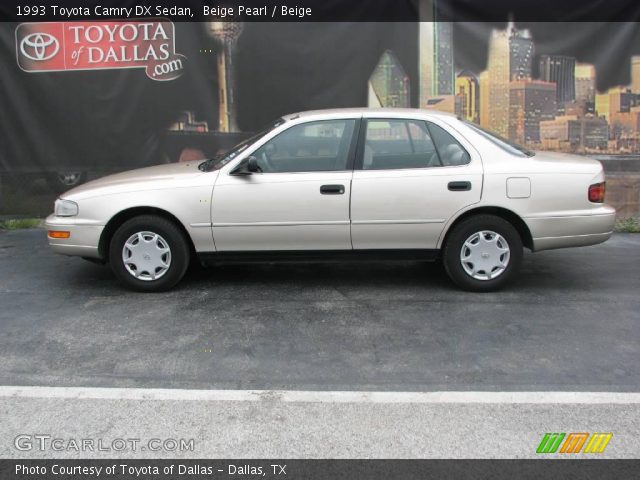 1993 Toyota Camry DX Sedan in Beige Pearl