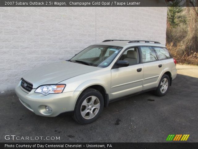 2007 Subaru Outback 2.5i Wagon in Champagne Gold Opal