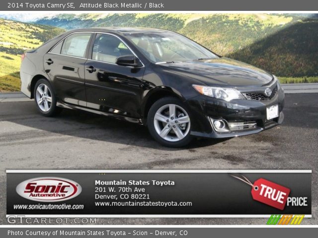 2014 Toyota Camry SE in Attitude Black Metallic