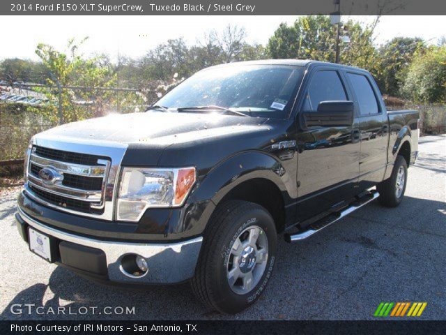 2014 Ford F150 XLT SuperCrew in Tuxedo Black