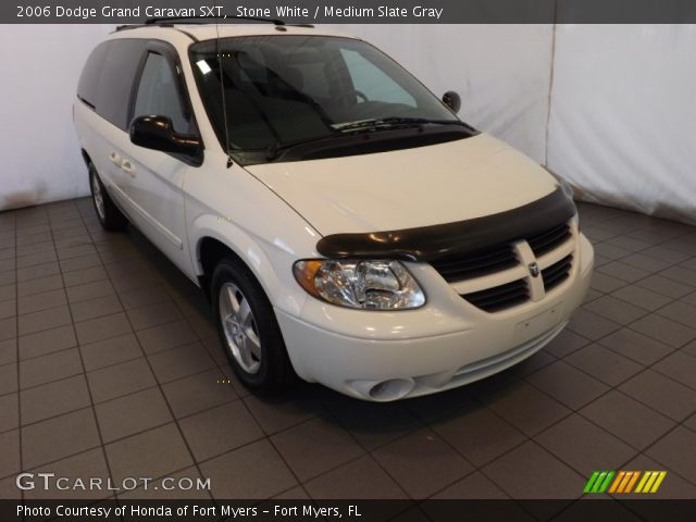 2006 Dodge Grand Caravan SXT in Stone White