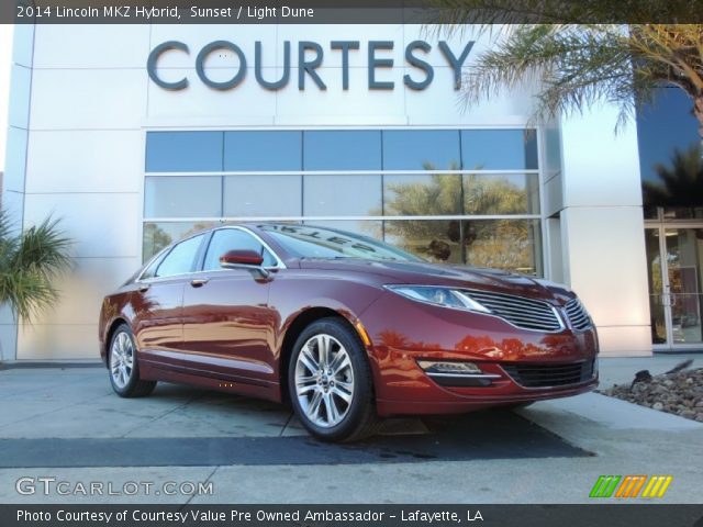2014 Lincoln MKZ Hybrid in Sunset