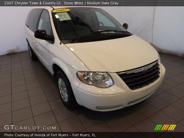 2007 Chrysler Town & Country LX in Stone White