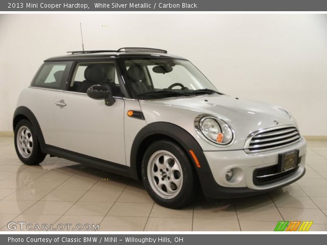 2013 Mini Cooper Hardtop in White Silver Metallic