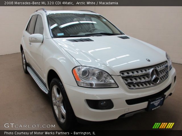 2008 Mercedes-Benz ML 320 CDI 4Matic in Arctic White