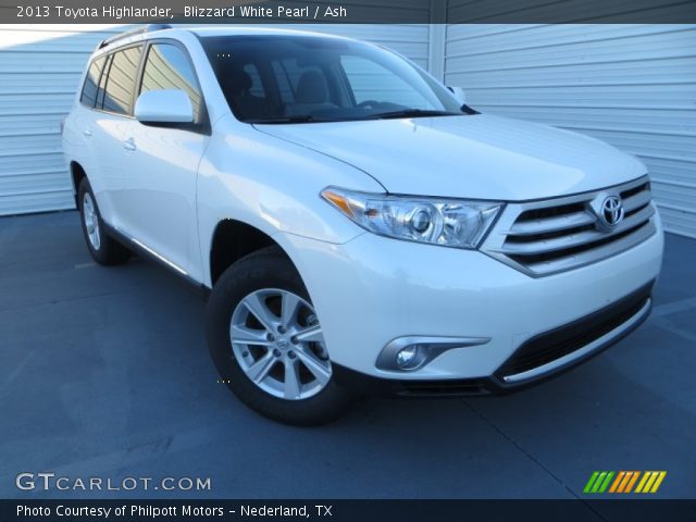 2013 Toyota Highlander  in Blizzard White Pearl