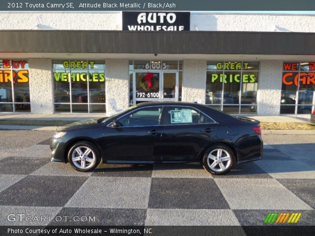 2012 Toyota Camry SE in Attitude Black Metallic