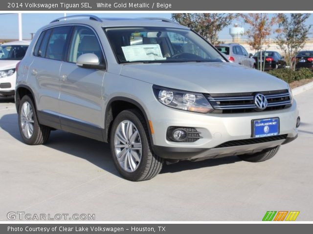 2014 Volkswagen Tiguan SEL in White Gold Metallic