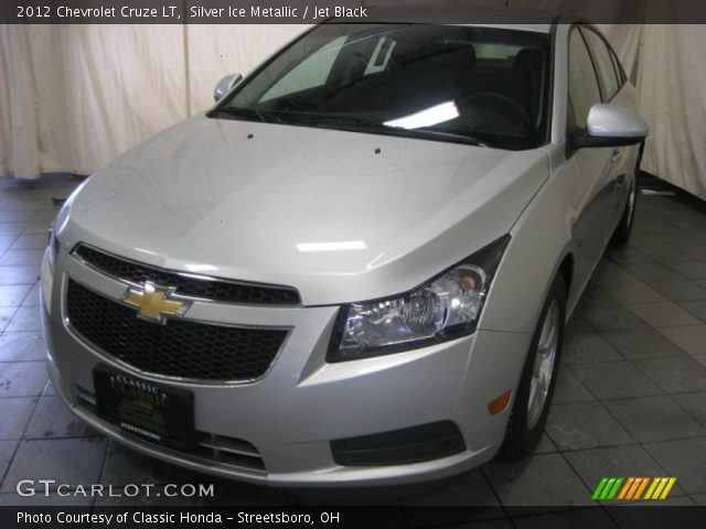 2012 Chevrolet Cruze LT in Silver Ice Metallic