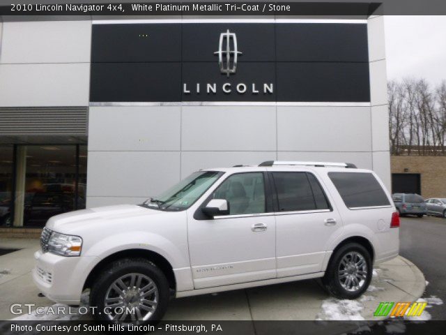 2010 Lincoln Navigator 4x4 in White Platinum Metallic Tri-Coat