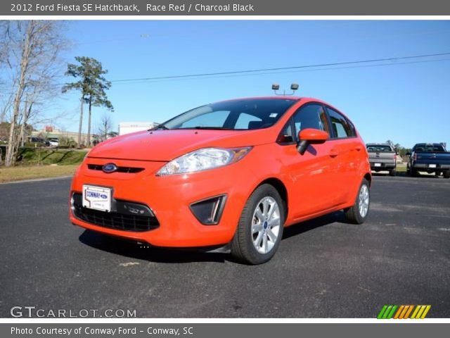 2012 Ford Fiesta SE Hatchback in Race Red