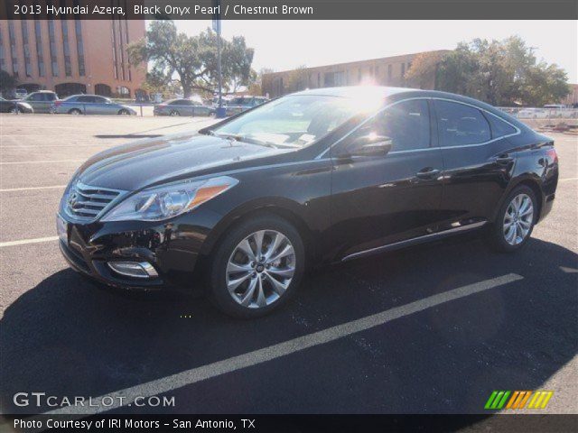 2013 Hyundai Azera  in Black Onyx Pearl