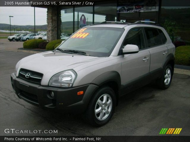 2005 Hyundai Tucson GLS V6 in Sahara Silver