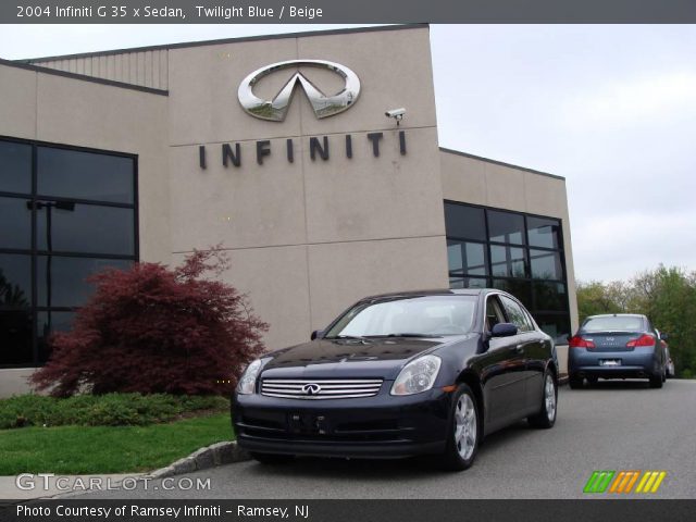 2004 Infiniti G 35 x Sedan in Twilight Blue