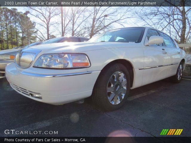 2003 Lincoln Town Car Cartier in White Pearl