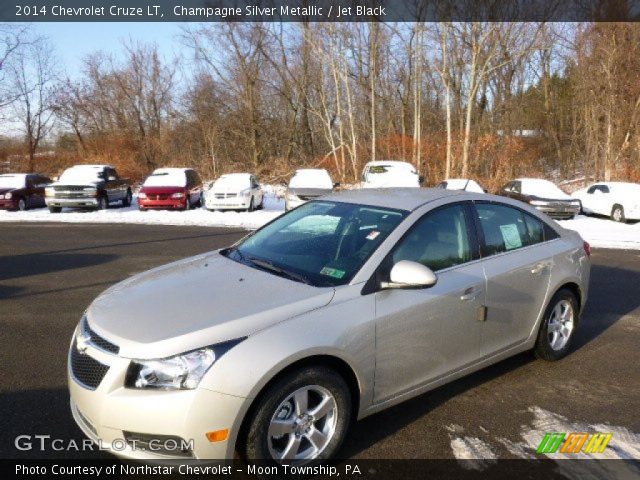 2014 Chevrolet Cruze LT in Champagne Silver Metallic