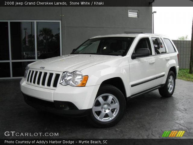 2008 Jeep Grand Cherokee Laredo in Stone White