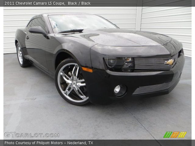 2011 Chevrolet Camaro LS Coupe in Black