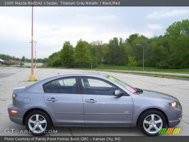 2005 Mazda MAZDA3 s Sedan in Titanium Gray Metallic