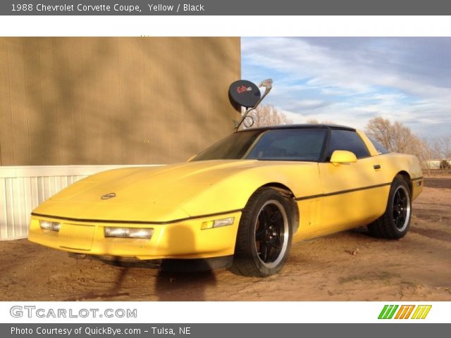 1988 Chevrolet Corvette Coupe in Yellow