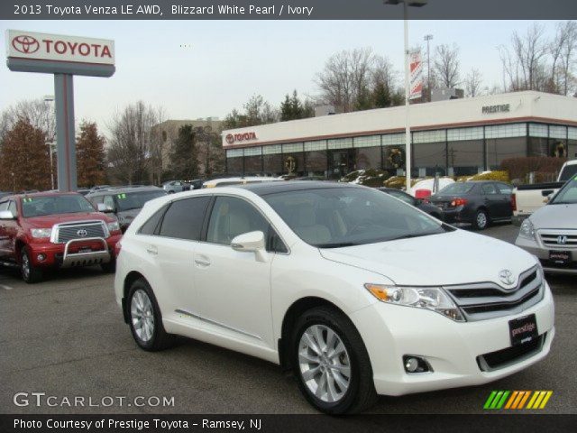 2013 Toyota Venza LE AWD in Blizzard White Pearl