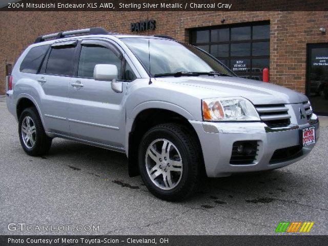 2004 Mitsubishi Endeavor XLS AWD in Sterling Silver Metallic