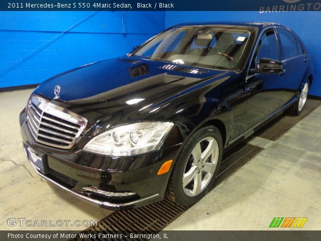 2011 Mercedes-Benz S 550 4Matic Sedan in Black
