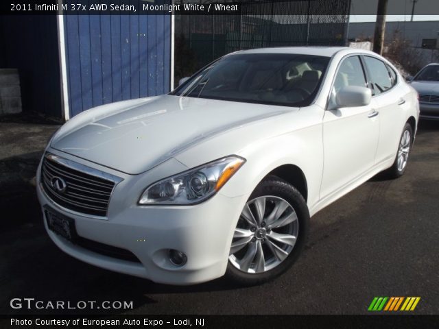 2011 Infiniti M 37x AWD Sedan in Moonlight White