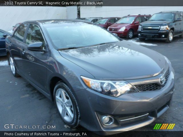2012 Toyota Camry SE in Magnetic Gray Metallic