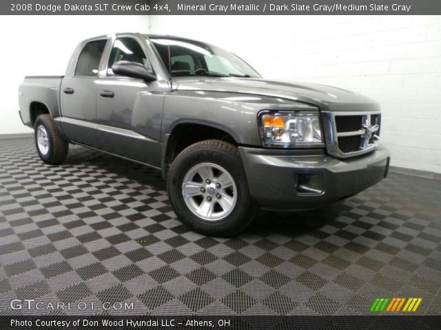 2008 Dodge Dakota SLT Crew Cab 4x4 in Mineral Gray Metallic