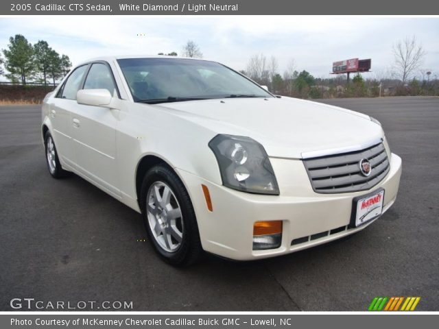 2005 Cadillac CTS Sedan in White Diamond