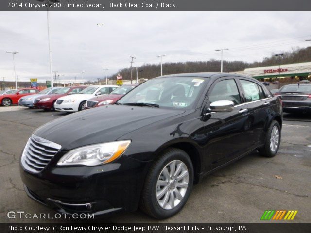 2014 Chrysler 200 Limited Sedan in Black Clear Coat