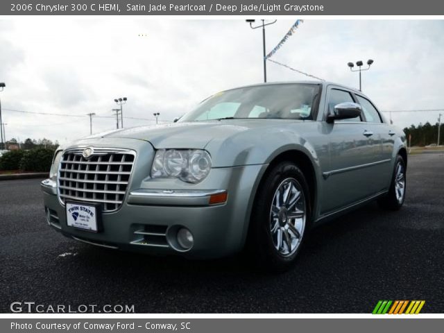 2006 Chrysler 300 C HEMI in Satin Jade Pearlcoat
