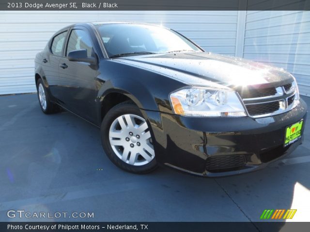 2013 Dodge Avenger SE in Black