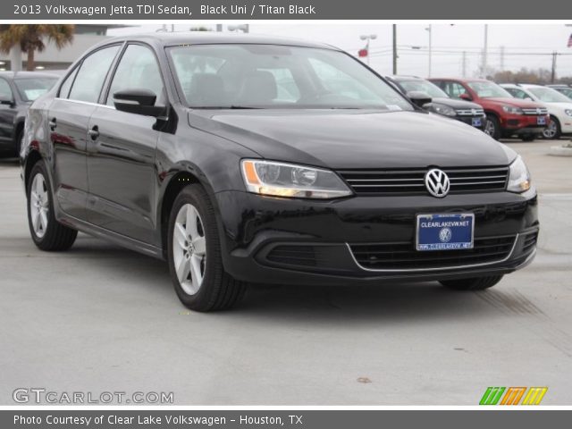 2013 Volkswagen Jetta TDI Sedan in Black Uni
