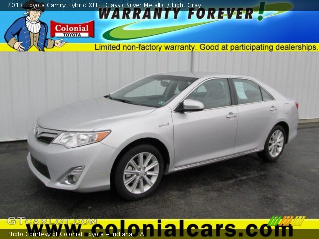 2013 Toyota Camry Hybrid XLE in Classic Silver Metallic