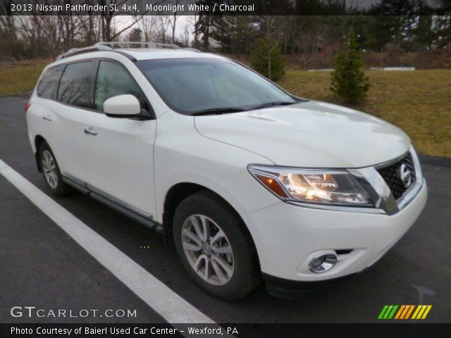 2013 Nissan Pathfinder SL 4x4 in Moonlight White