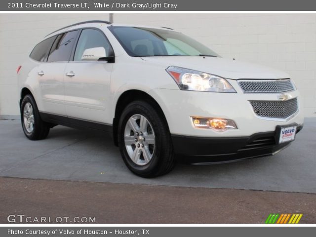 2011 Chevrolet Traverse LT in White