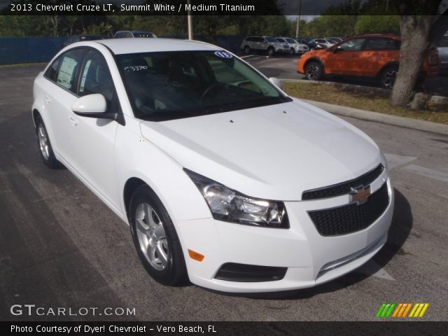 2013 Chevrolet Cruze LT in Summit White