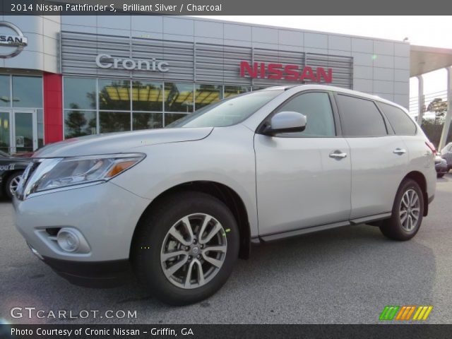 2014 Nissan Pathfinder S in Brilliant Silver