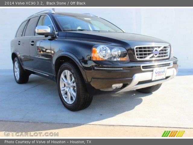 2014 Volvo XC90 3.2 in Black Stone