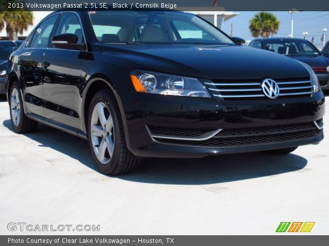 2013 Volkswagen Passat 2.5L SE in Black