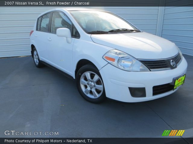 2007 Nissan Versa SL in Fresh Powder