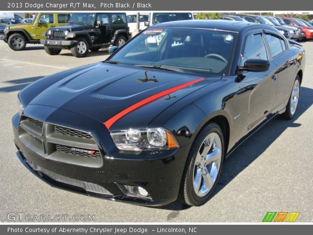 2013 Dodge Charger R/T Max in Pitch Black