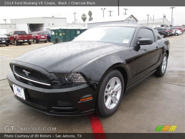 2014 Ford Mustang V6 Coupe in Black